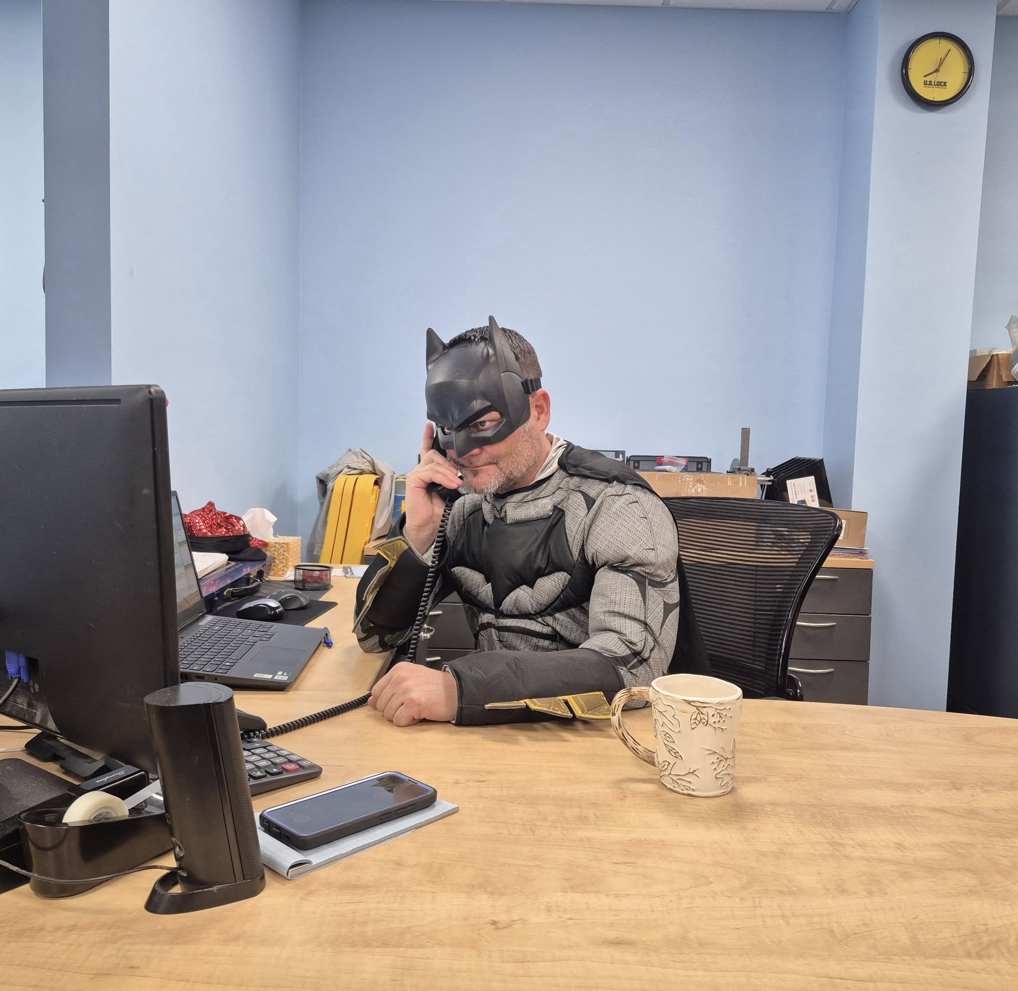 Emergency locksmith service